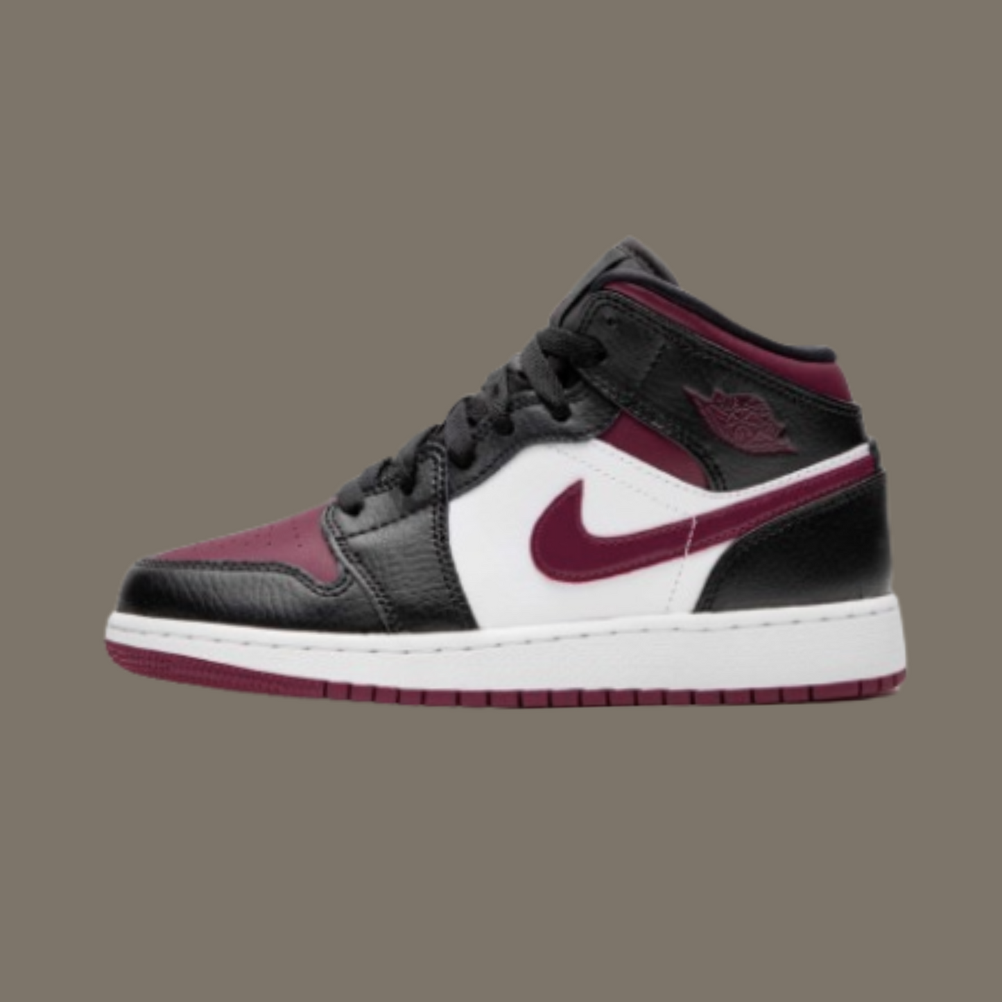 Air Jordan 1 Mid GS 'Bred Toe'