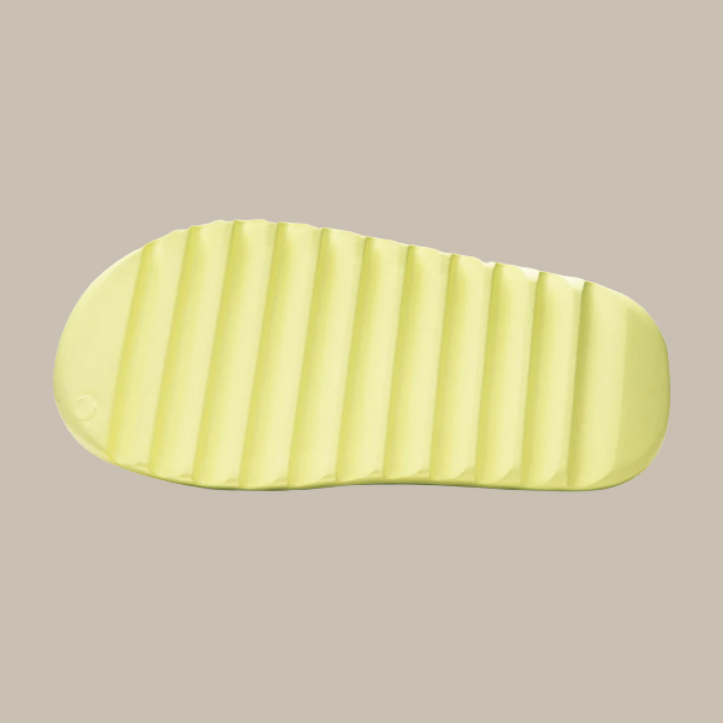 AccidentalFashionIcon_Adidas_Yeezy_Slide_Glow_Green_2022_Restock_Sole