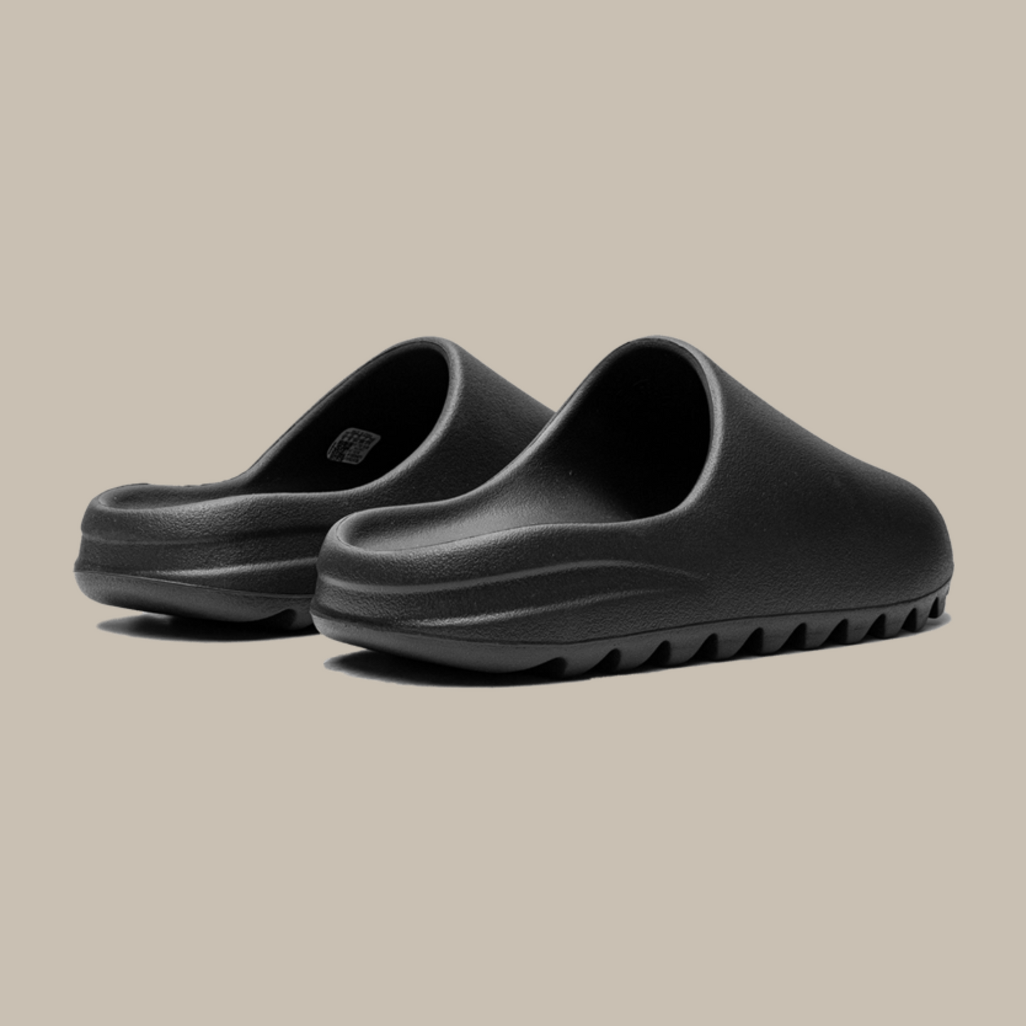 AccidentalFashionIcon_Adidas_Yeezy_Slide_Onyx_Backview