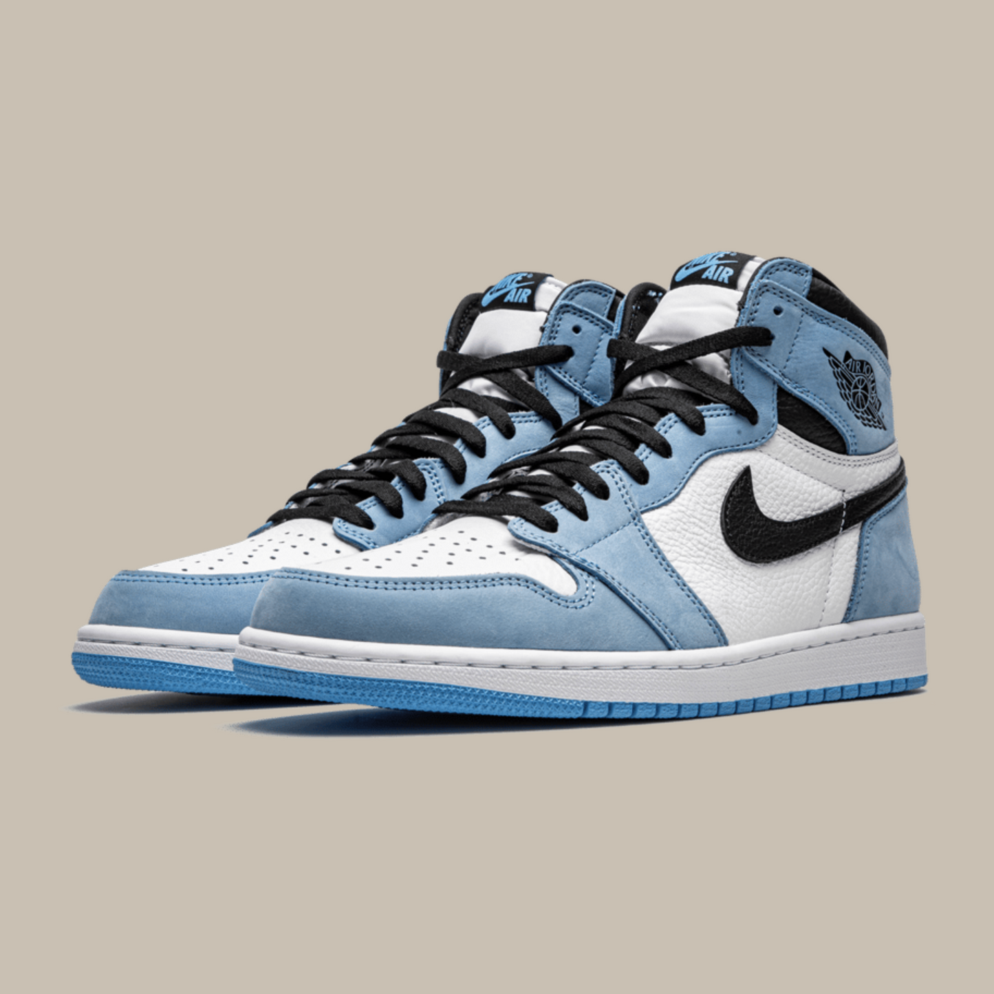 AccidentalFashionIcon_AirJordan1_Retro_University_Blue_Pairs