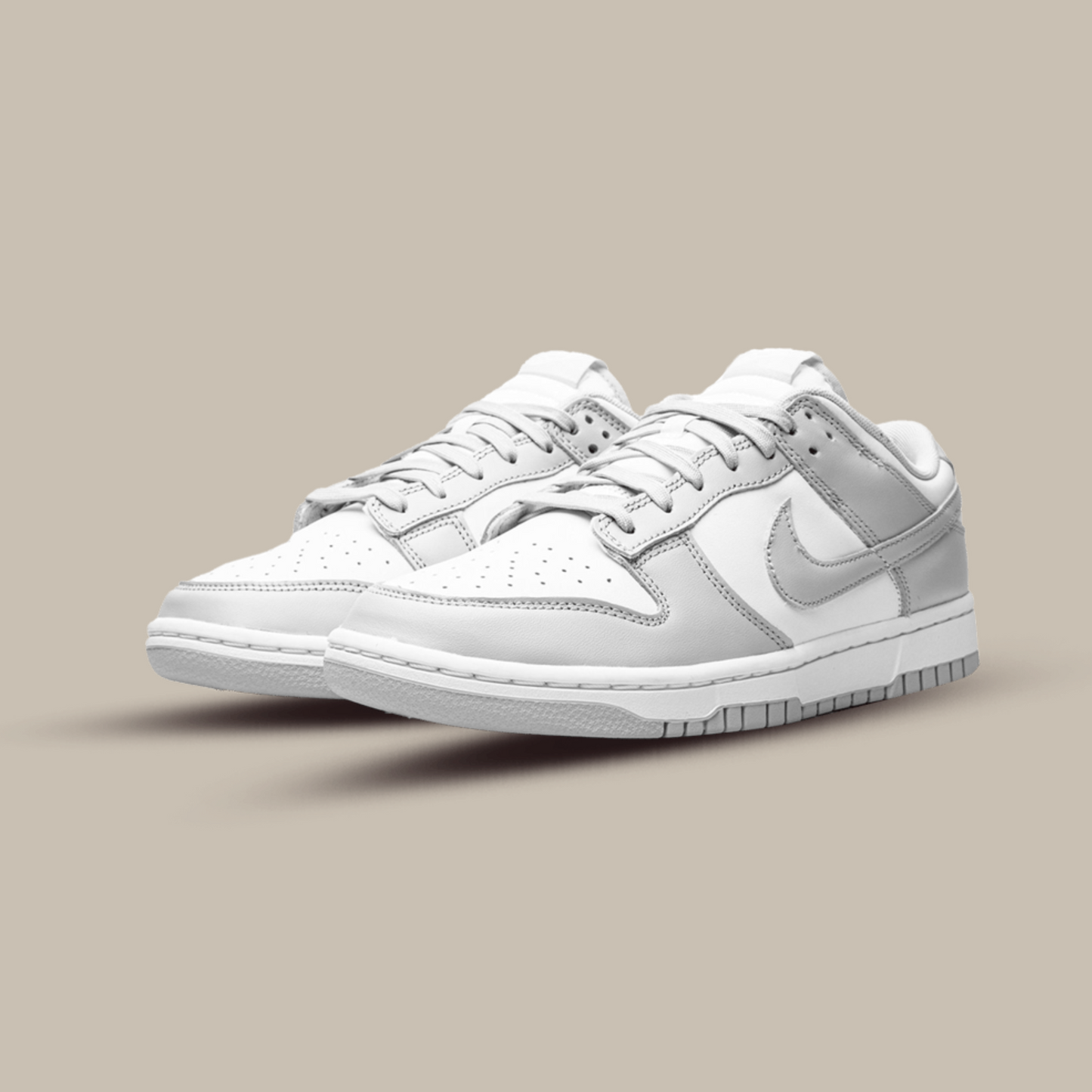 AccidentalFashionIcon_Dunk_Low_Grey_Fog_Pairs