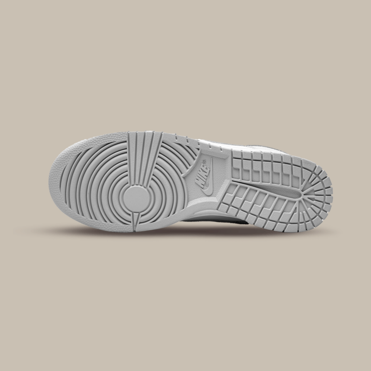 AccidentalFashionIcon_Dunk_Low_Grey_Fog_Sole