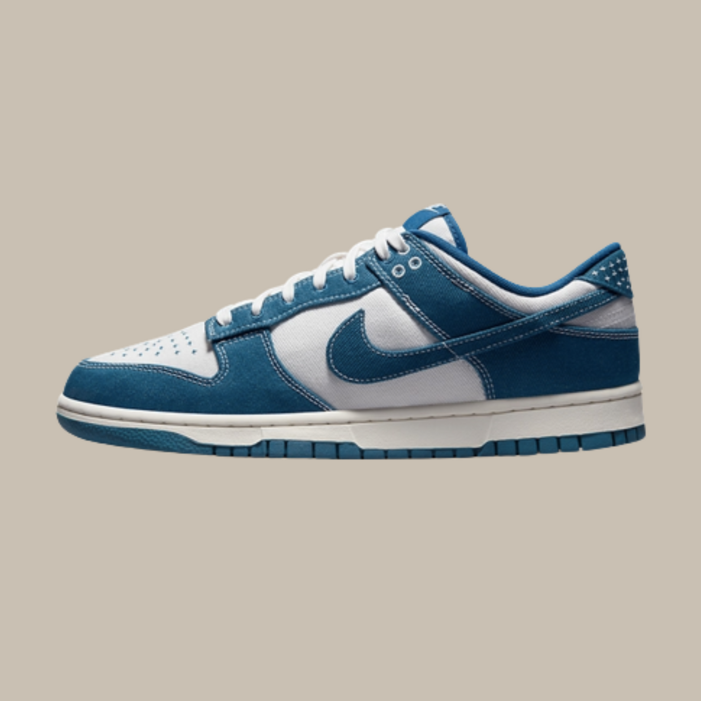 AccidentalFashionIcon_Dunk_Low_Industrial_Blue_Sashiko_sideview