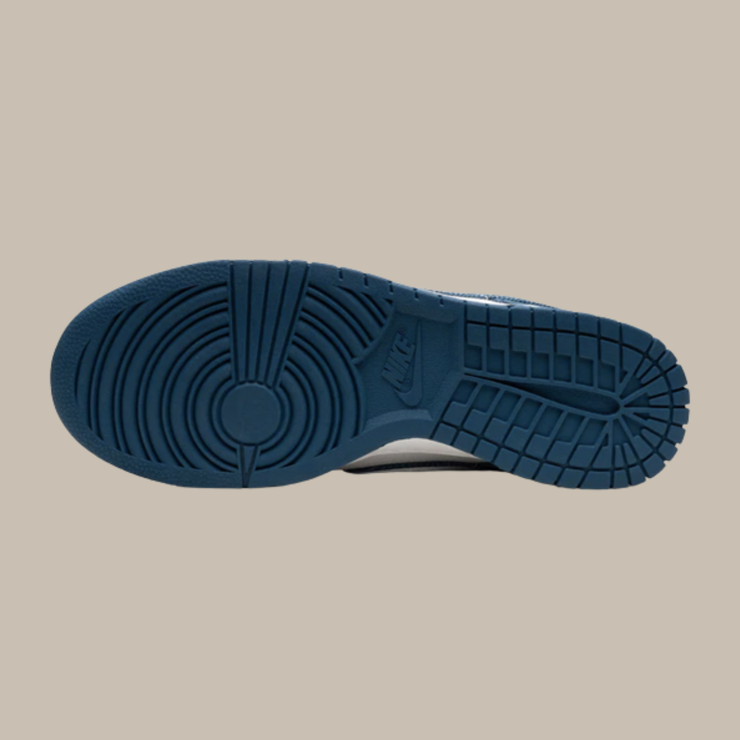 AccidentalFashionIcon_Dunk_Low_Industrial_Blue_Sashiko_sole