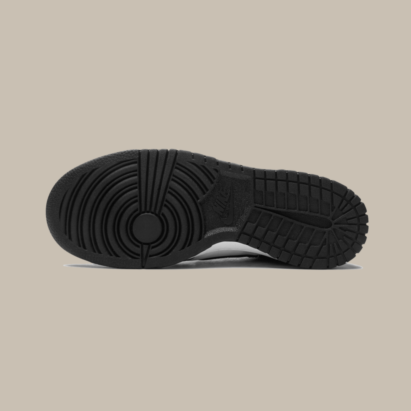 AccidentalFashionIcon_Dunk_Low_White_Black_Panda_2021_Sole