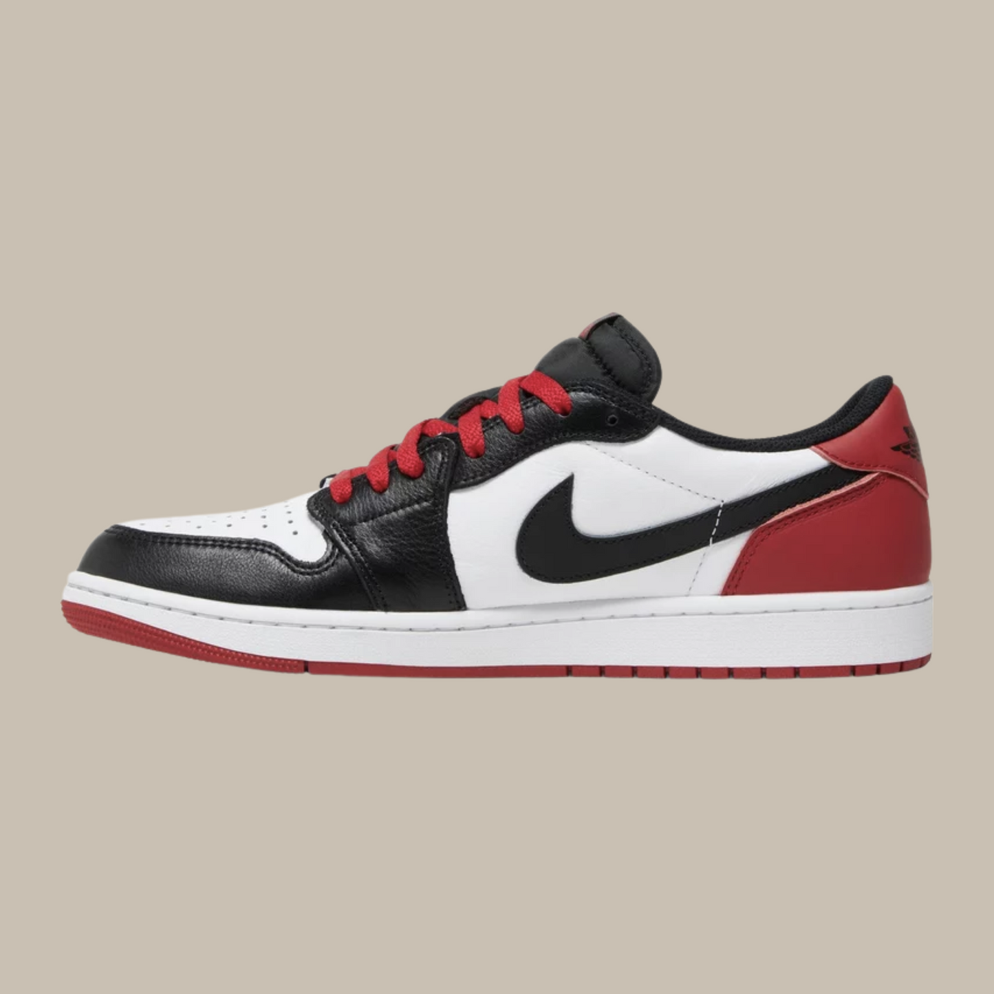 AccidentalFashionIcon_Nike_AirJordan1_Retro_Low_OG_Black_Toe_sideview