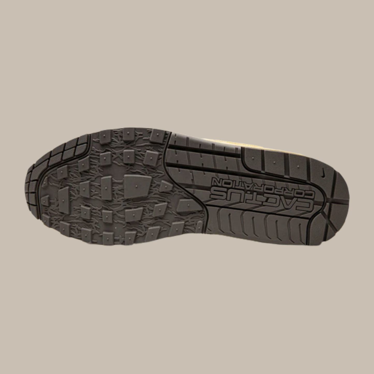 AccidentalFashionIcon_Nike_AirMax1_Travis_Scott_Cactus_Jack_Saturn_Gold_sole