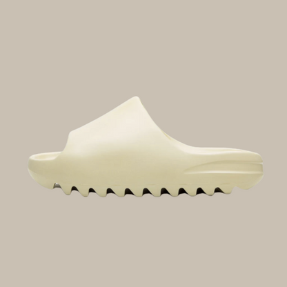 AccidentalFashionIcon_Adidas_Yeezy_Slide_Bone_Sideview
