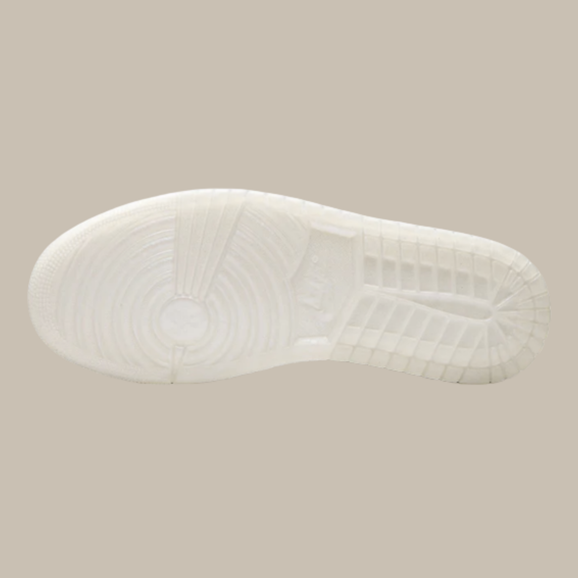 AccidentalFashionIcon_AirJordan1_Low_SE_Diamond Shorts_sole