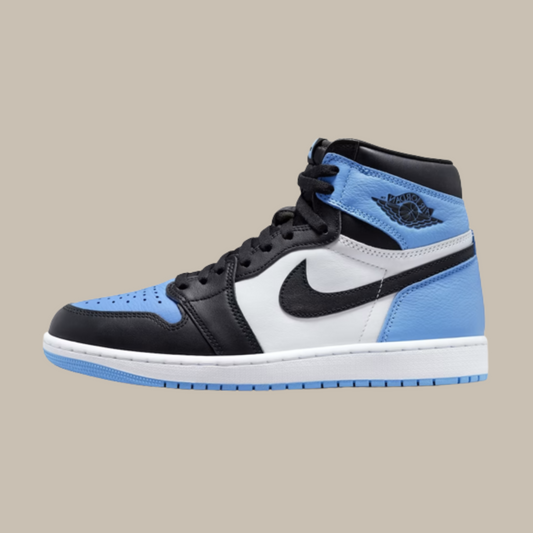 AccidentalFashionIcon_AirJordan1_Retro_High_OG_UNC_Toe_sideview