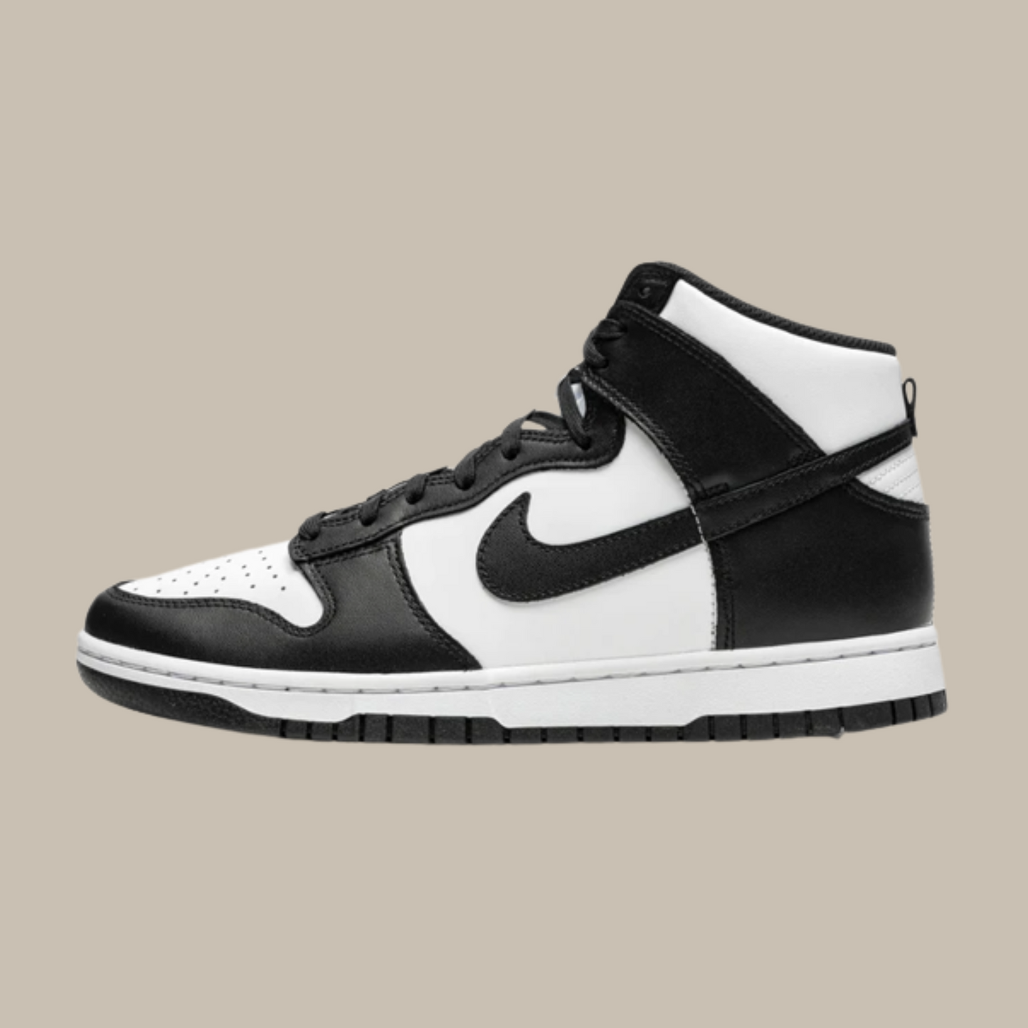 AccidentalFashionIcon_Dunk_High_White_Black_Panda_2021_Sideview