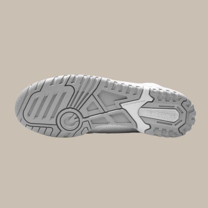 AccidentalFashionIcon_NewBalance_550_White_Grey_sole
